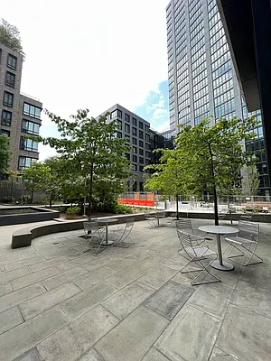 Rented by Jade Stone Real Estate Consulting | media 57