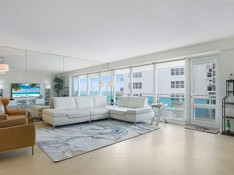3430 Galt Ocean Dr #802 — Photo 13