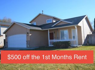 811 W Dewey Ave, Nampa, ID 83686