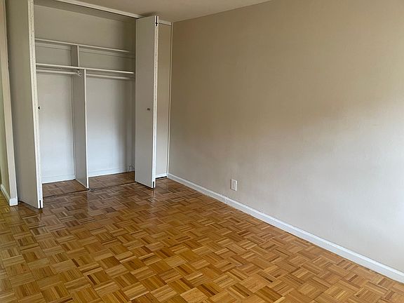 4th image of 52 Riverdale Ave #4L
