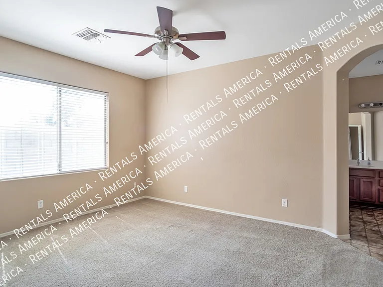 4451 E Moreno Ct — Photo 8