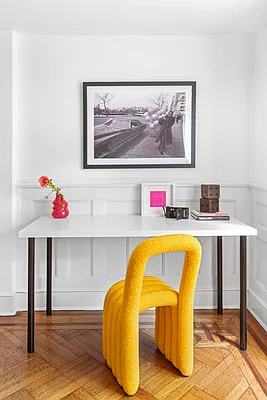 Sold by Compass | media 17