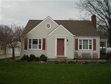 1st image of 462 Brookfield Ave