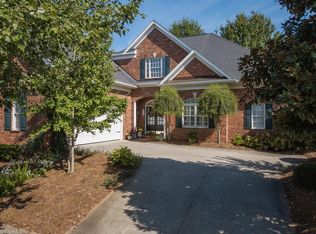 277 Orchard Park Dr, Bermuda Run, NC 27006