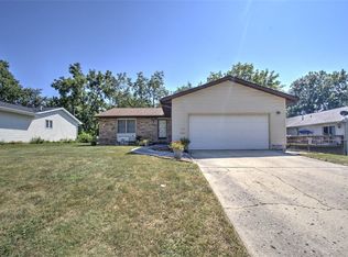 1551 W Pershing Rd, Decatur, IL 62526
