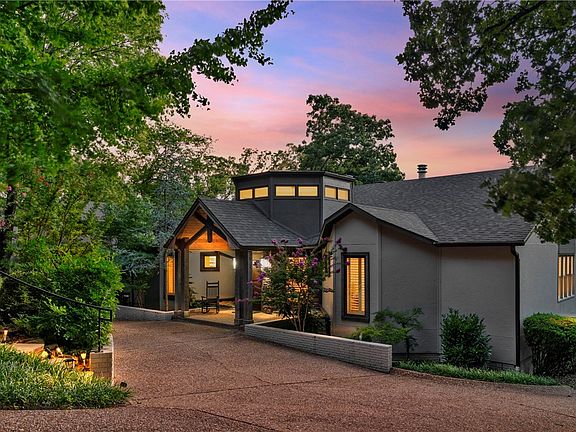 5th image of 2553 N Sherwood Ln