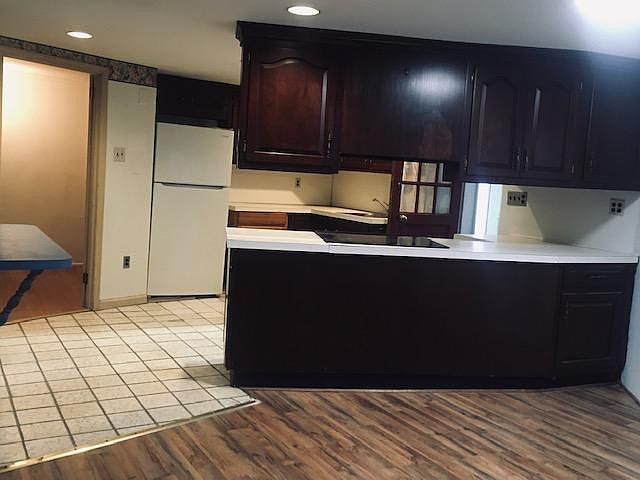1st image of 7980 Oxford Ave APT 2