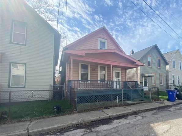 3290 W 23rd Pl, Cleveland, OH 44109