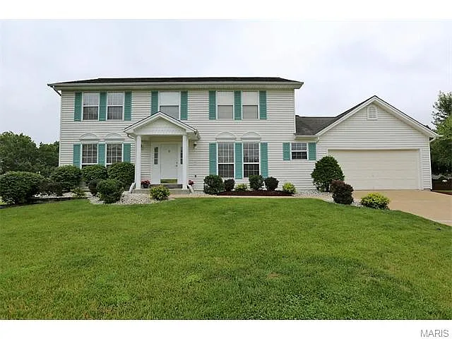 2401 Tuckahoe Cir photo 1