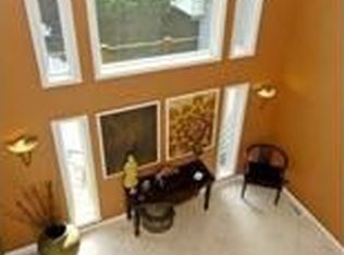 8 Skyview Rd, Wayne, NJ 07470