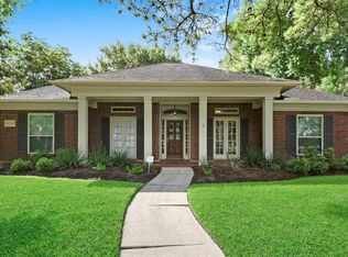 16702 Glenshannon Dr, Houston, TX 77059