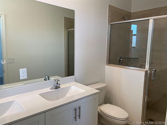 2nd image of 320 NE 208th Ter