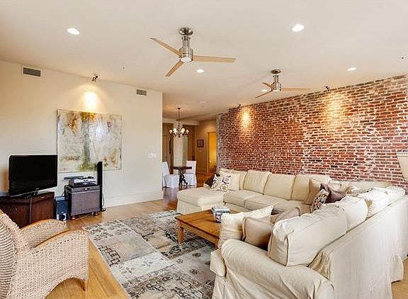 5th image of 801 Saint Joseph St APT 7