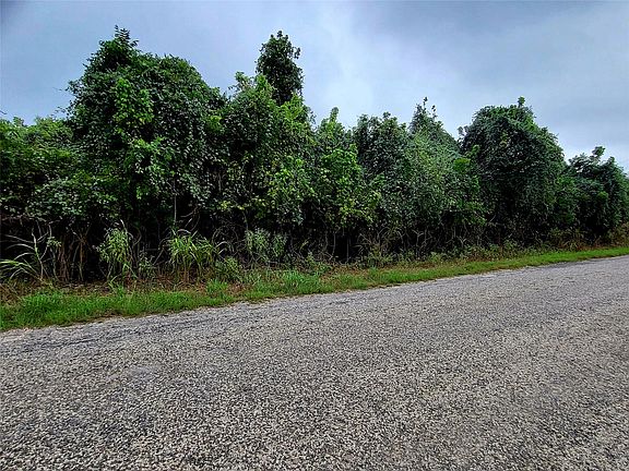 3rd image of 446 Riverside Dr Lot 931