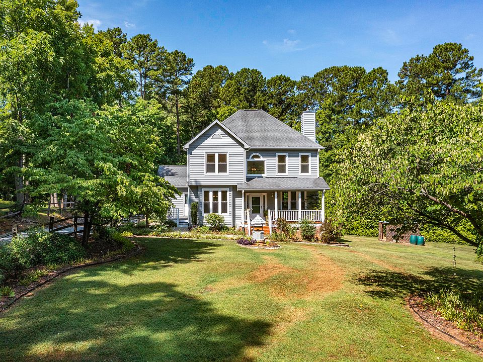 1st image of 2301 Old Oak Pl