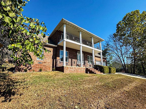 5th image of 309 Summerwood Drive
