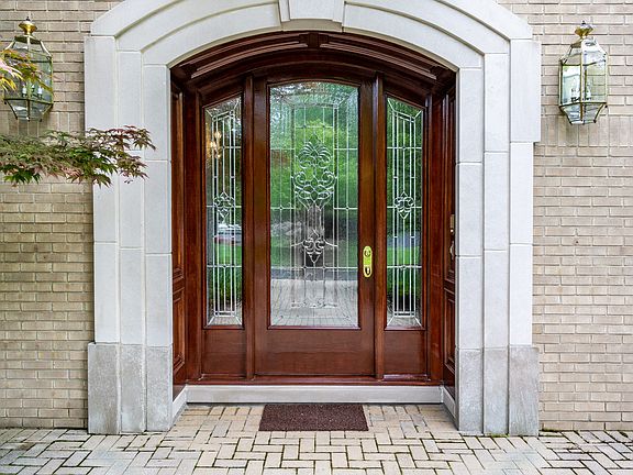 5th image of 2993 Heron Pl