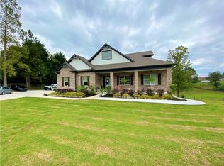 5050 Young Rd, Gainesville, GA 30506