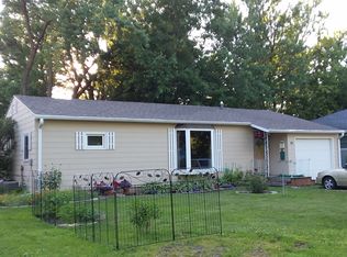 301 2nd Ave NW, Dodge Center, MN 55927