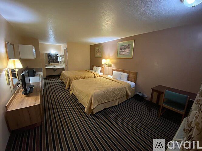 1st image of 401 Northeast Ave #22