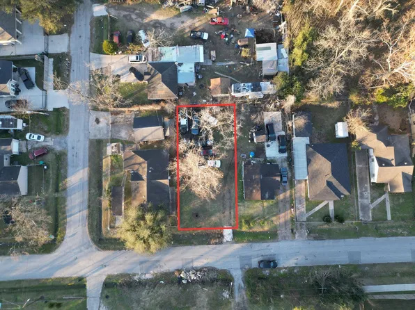 8107 Betty Boop St, Houston, TX 77028