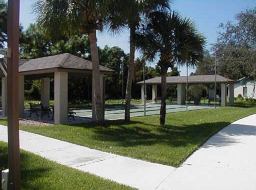 Community Shuffleboard