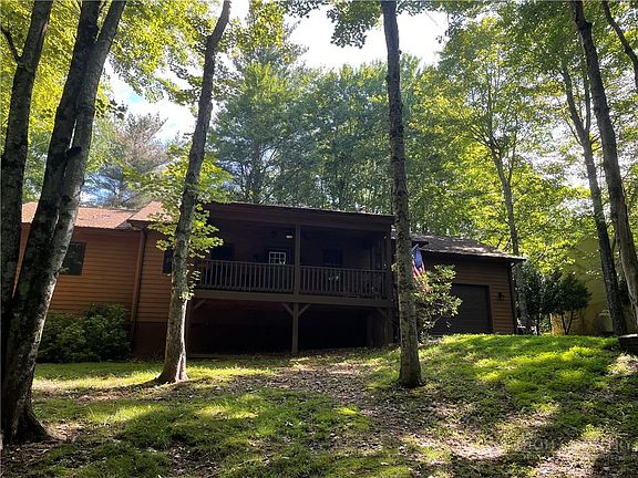 4th image of 674 Rivers Edge Road