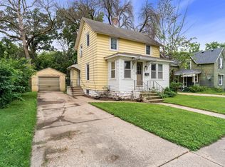 208 12th St SE, Austin, MN 55912