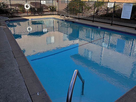 3rd image of 5132 N Glendora Ave APT 10