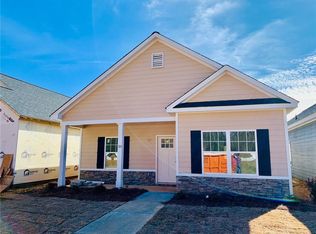 33 Calloway Ln, Cartersville, GA 30120