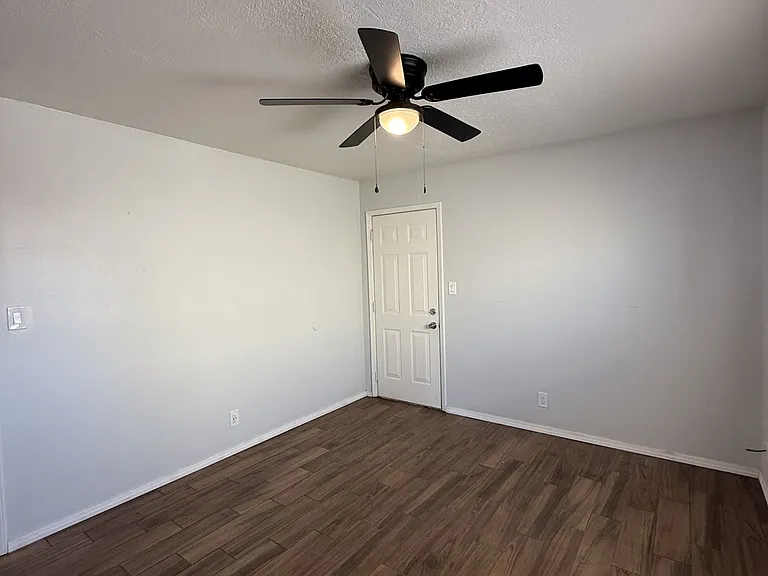 309 Whispering Sands Ct SE #3 — Photo 7