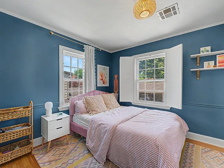 2523 S Cincinnati Ave — Photo 23