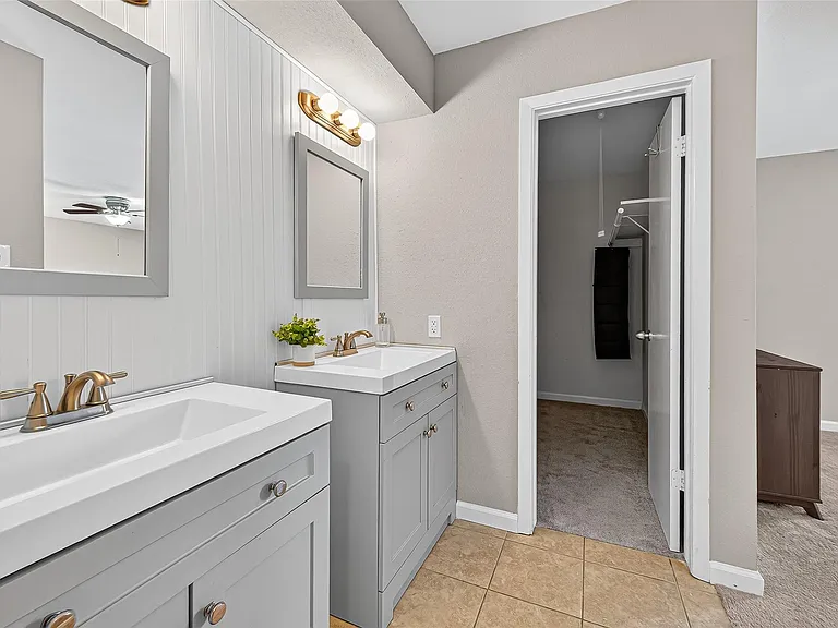 4064 Belle Park Dr #4064 — Photo 32