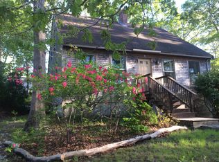 65 Chase Ln, Tisbury, MA 02568