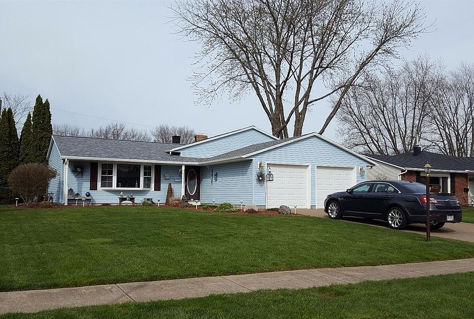 1st image of 2909 Pease Ln