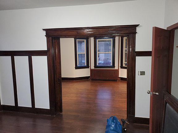 2nd image of 126 Hamilton Ave