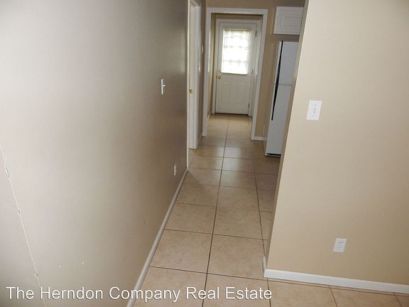 5th image of 6000 Susan Cir APT C