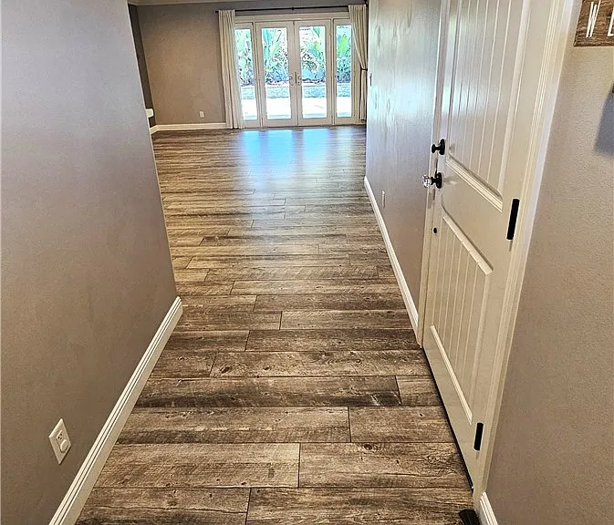 1124 W Woodcrest Ave — Photo 8