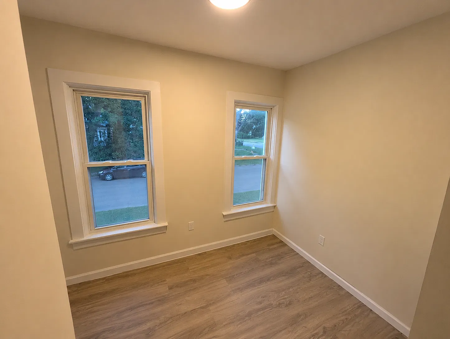 3 bed, 650 sqft, $1,480 — Photo 3