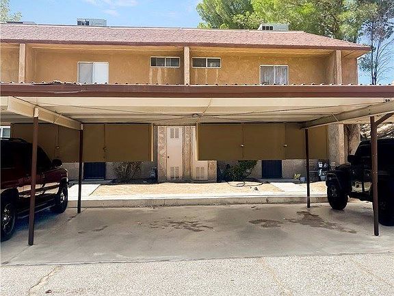 3rd image of 14299 La Paz Dr #U21a
