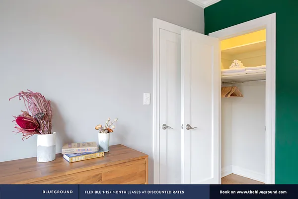 Rented by The Blueground | media 10