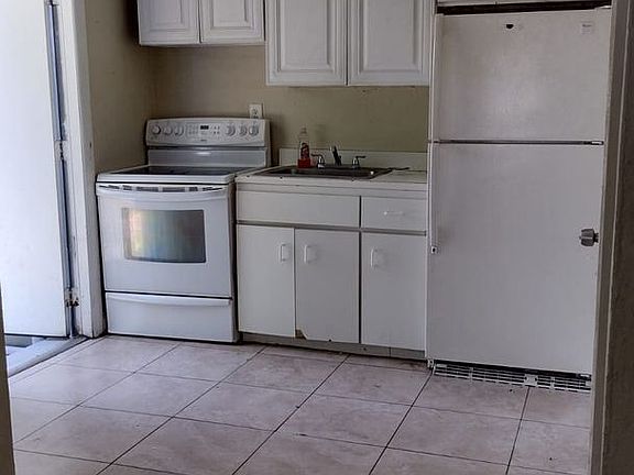 2nd image of 2125 NW 91st St #2127