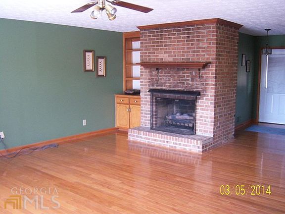 2nd image of 347 Golfcrest Dr SE