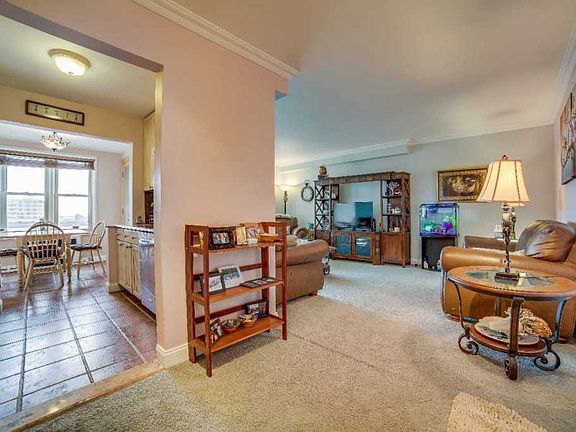 5th image of 560 W Broadway APT 3A