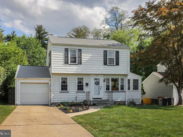 145 Palmer Ln, Ewing, NJ 08618