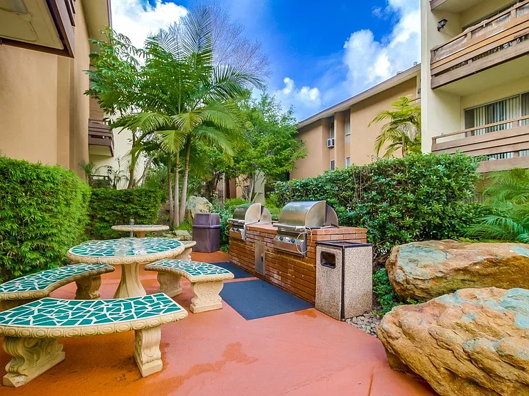 1615 Hotel Cir S #309 — Photo 12