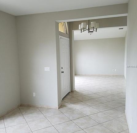2nd image of 2264 Bagdad Ave