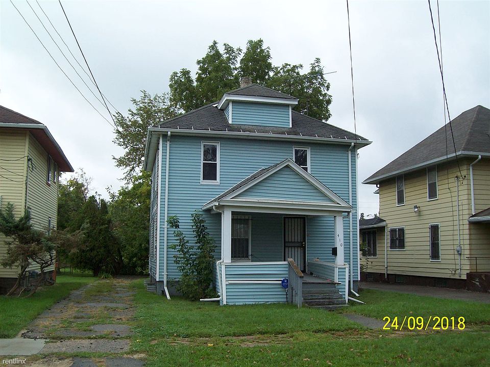 410 e. newell 001