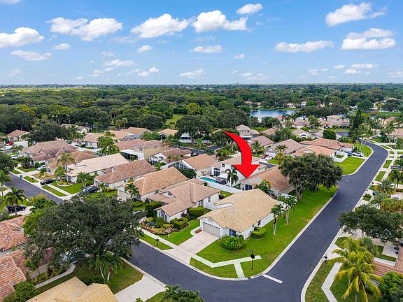 3rd image of 7816 MANOR FOREST Lane