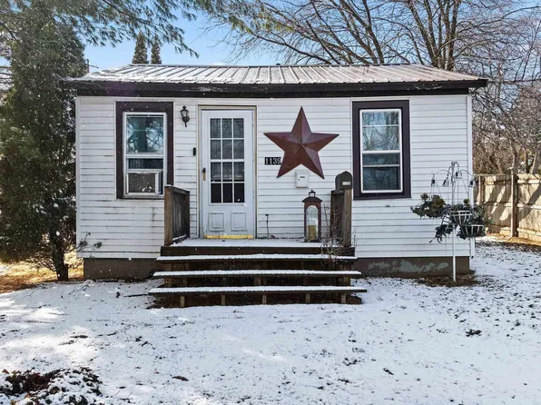 1139 S Franklin St, Shawano, WI 54166